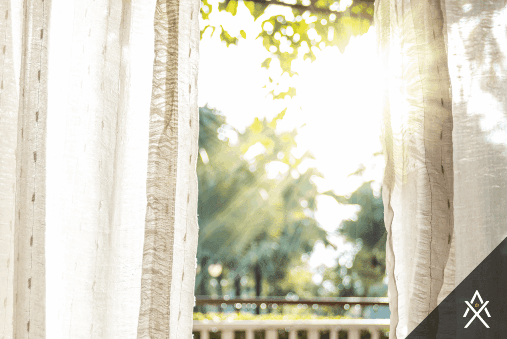 The Psychology of Investing: How to Keep Cool When Markets Heat Up